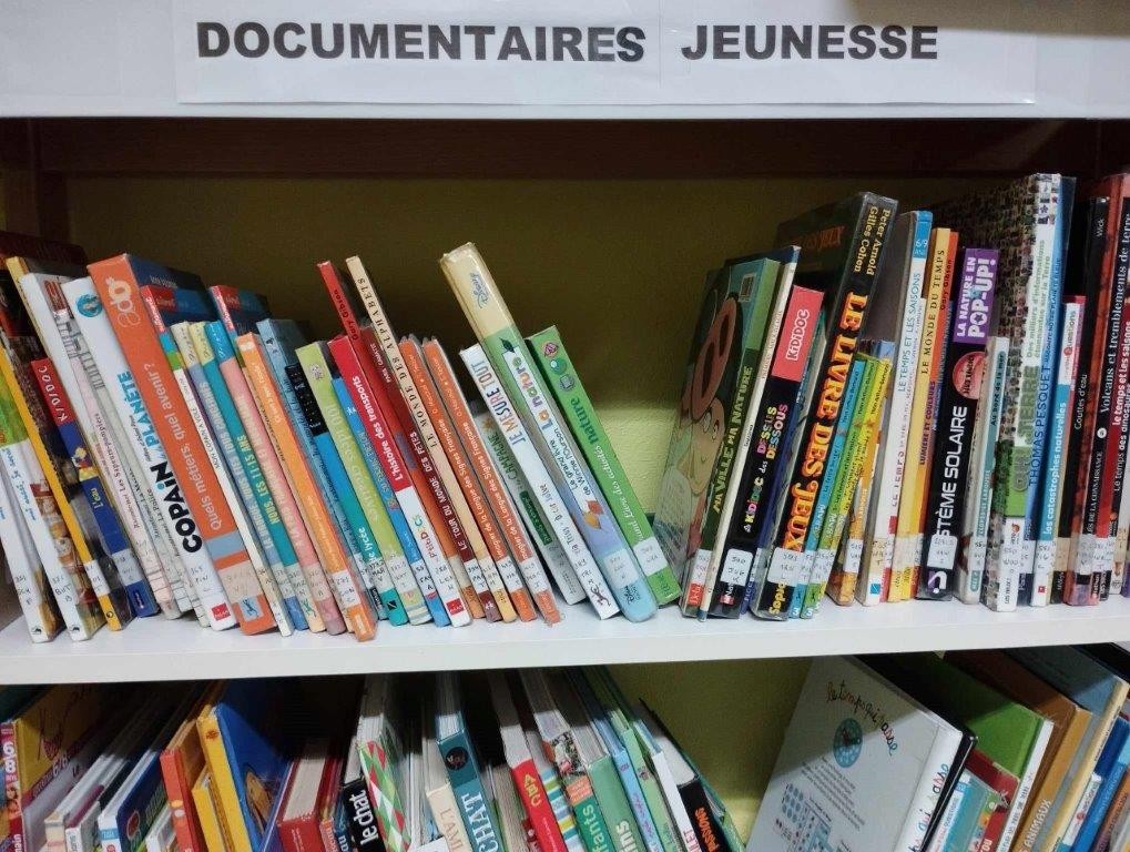 Bibliotheque accueil rdc 5